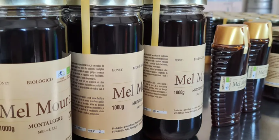 Rosemary Honey Moura - Montalegre